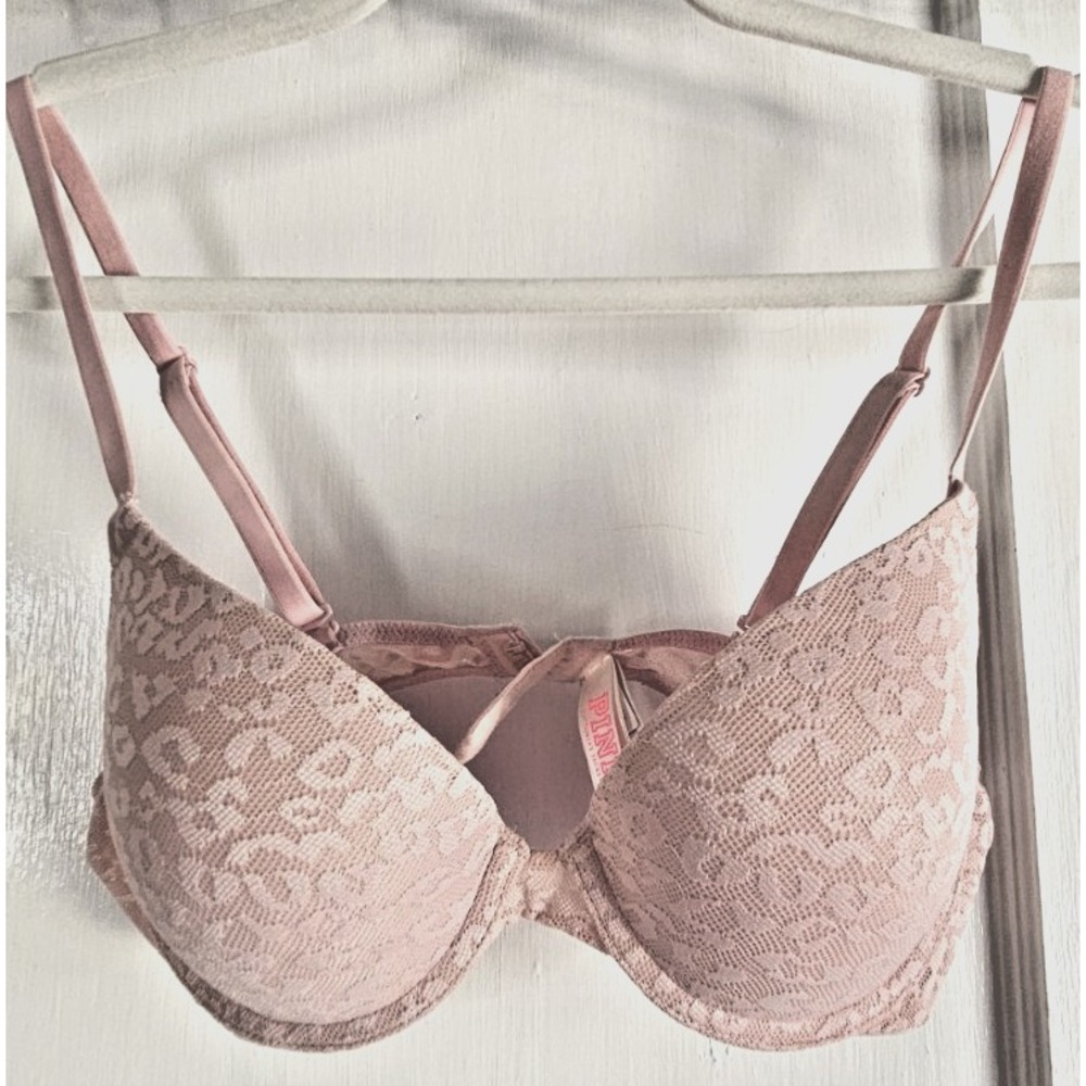 Victoria's Secret PINK wear everywhere push up bra lace covered 34B pink